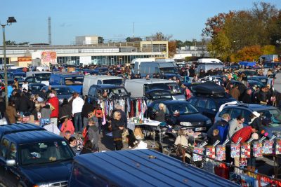 Image of a busy Countryside Promotions car boot sale